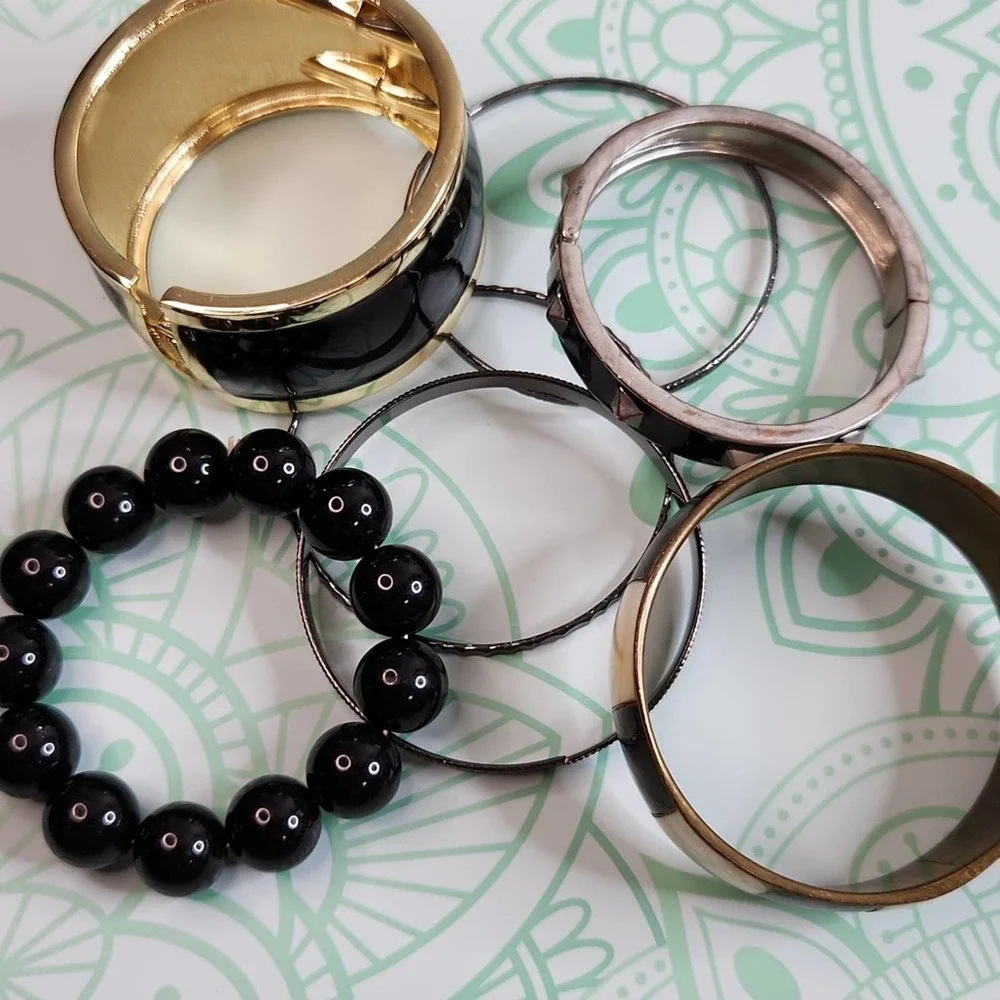 ****SOLD****Jewelry Lot 64. Vintage to Modern - Picture 11 of 16